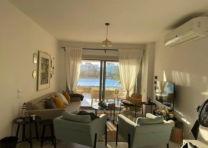Luxurious Ground Floor